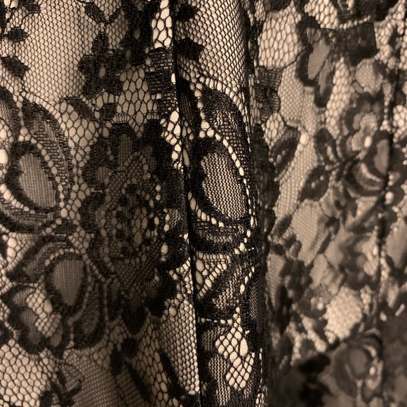 NWT| 2-Piece Alfred Angelo Black Lace Set | Size 0 - Picture 3 of 12